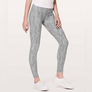 Lululemon Size 6 Wunder Under Low-Rise Legging Luon Arrow Jacquard Silver Grey